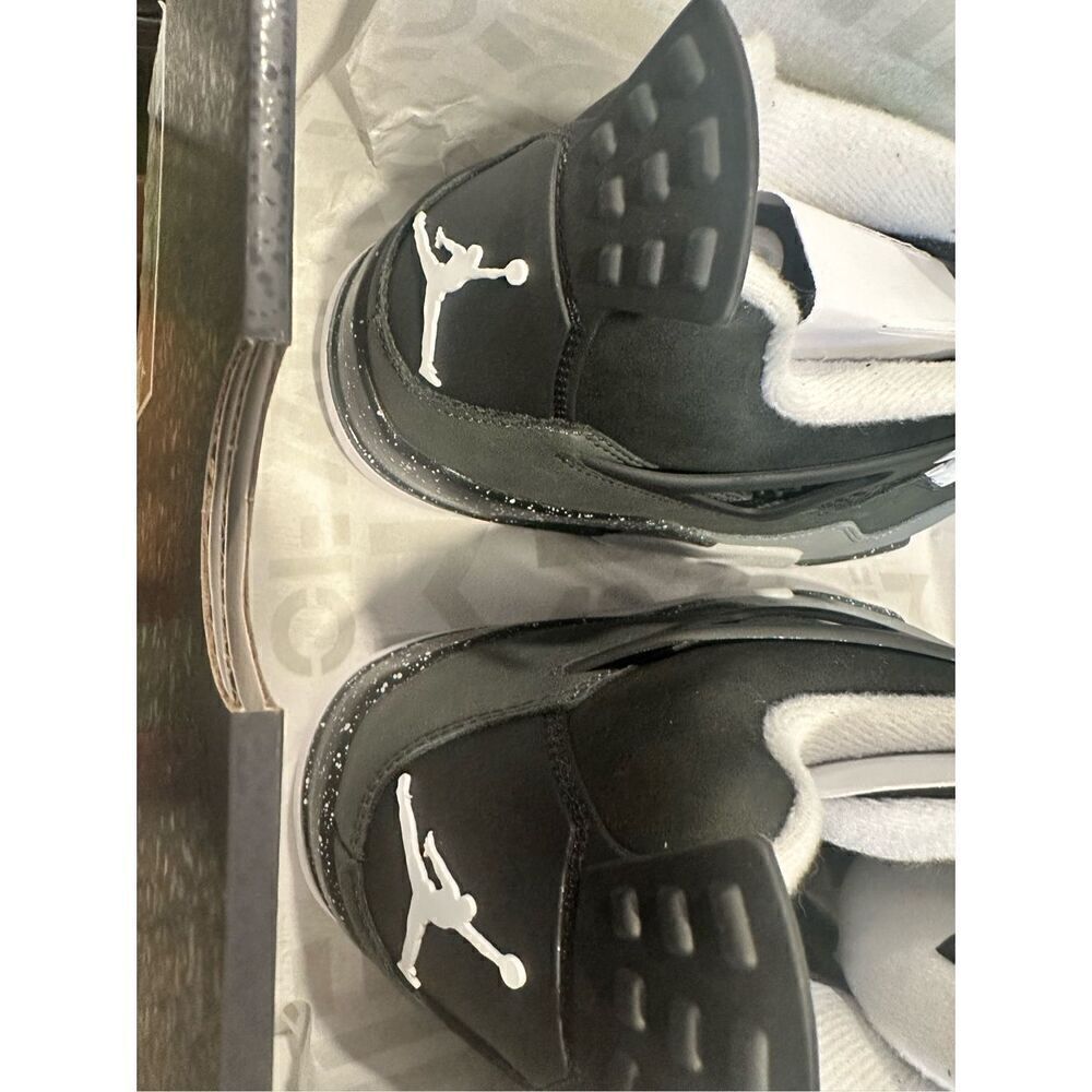 New- Air Jordan 4 Retro Black/White, size 9 - Picture 6 of 7